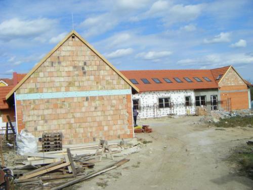 Gondozasi Centrum epites 036